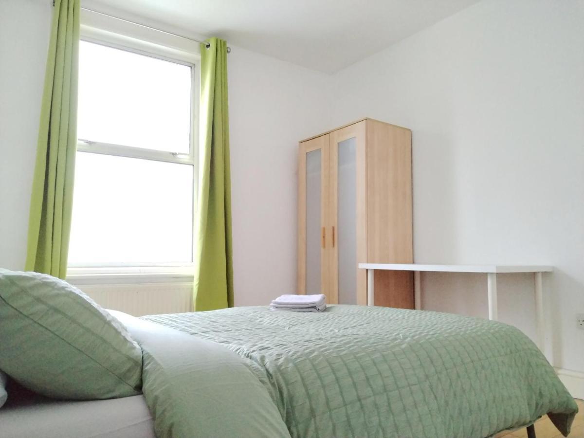 Cosy Rooms Near Canary Wharf & The O2 Londres Exterior foto