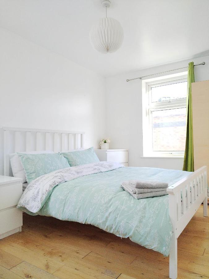 Cosy Rooms Near Canary Wharf & The O2 Londres Exterior foto